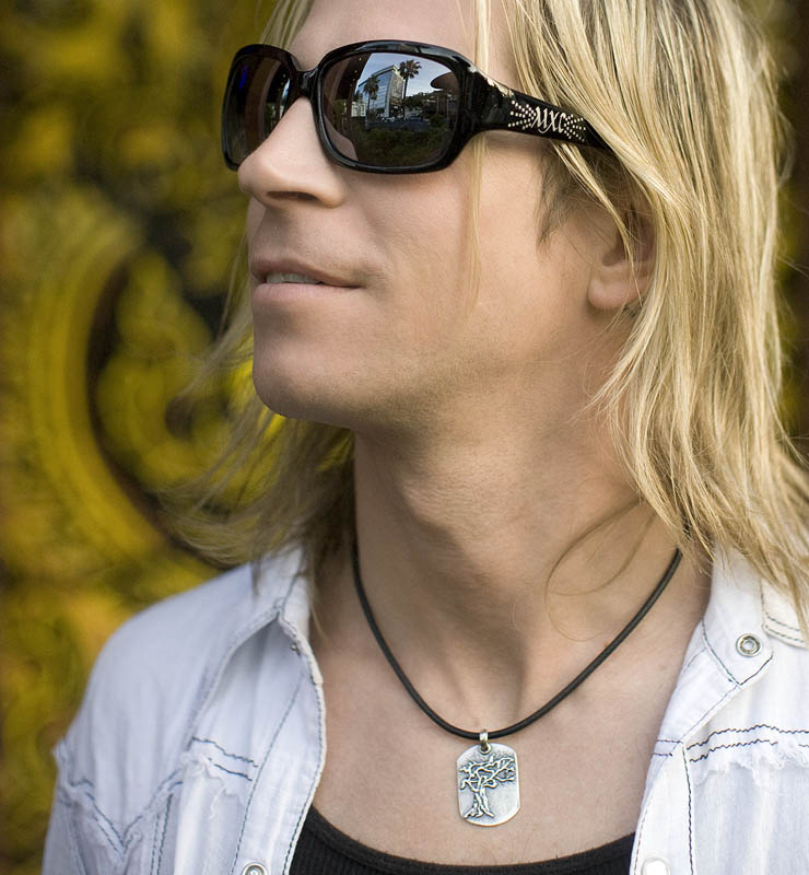 Silver Elements MXC Sunglasses // Photo: Cheryl Spelts